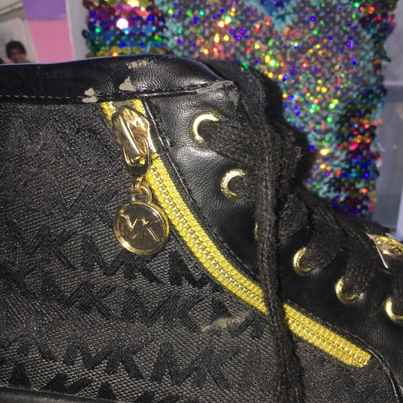 MICHAEL KORS shoes - Picture 3 of 7